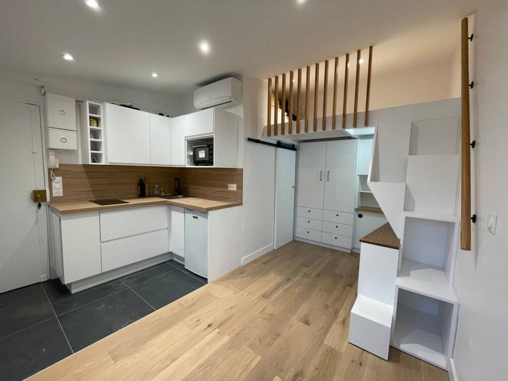 modern studio renouveler